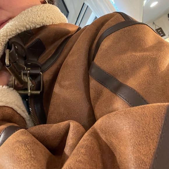 Shearling Jacket - Picture 6 of 9